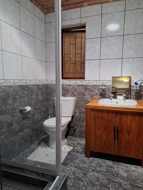 3 Bedroom Property for Sale in Vredekloof East Western Cape